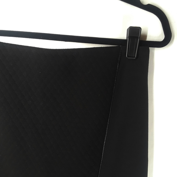 Laundry by Shelli Segal Black Quilted Mini Pencil Skirt 4 - Picture 3 of 9